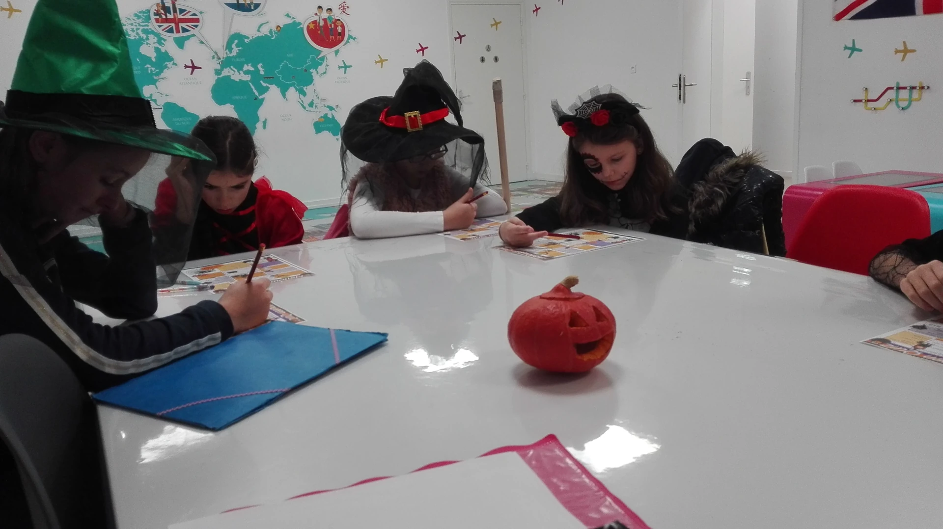 Halloween workshop in English