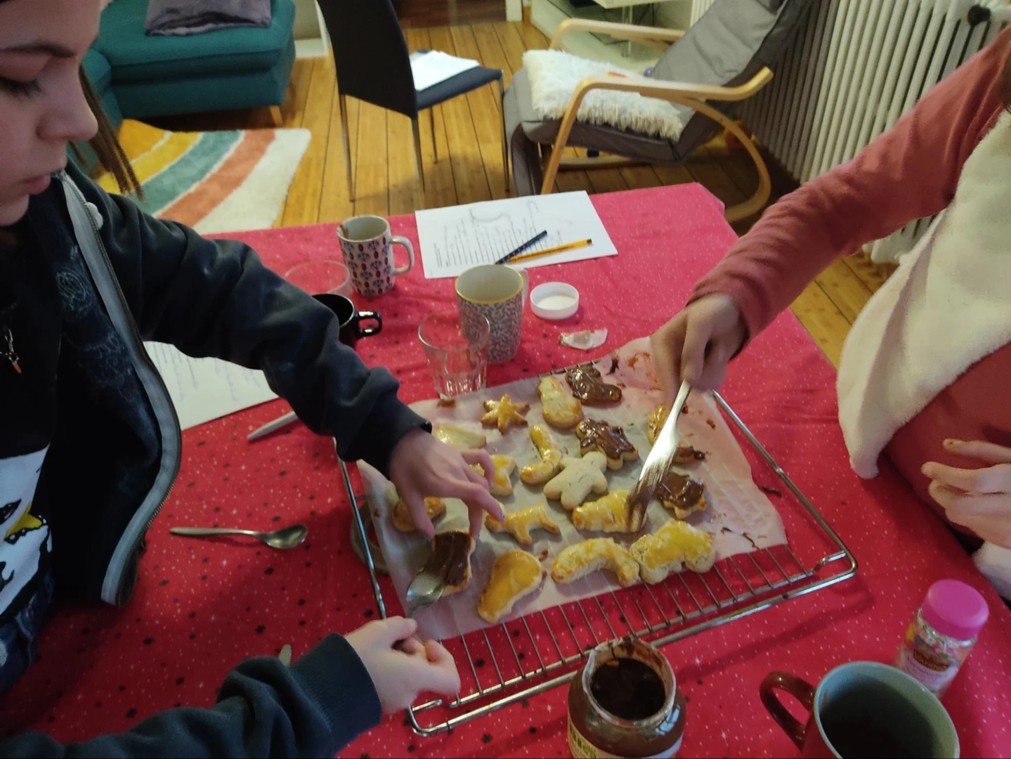 Tracy and children at christmas